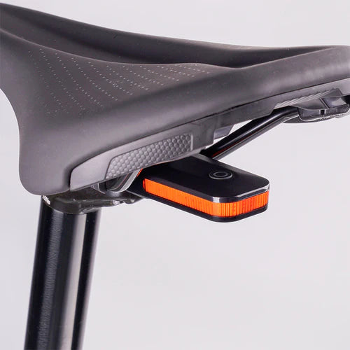 Illuminazione posteriore RAVEMEN CL01