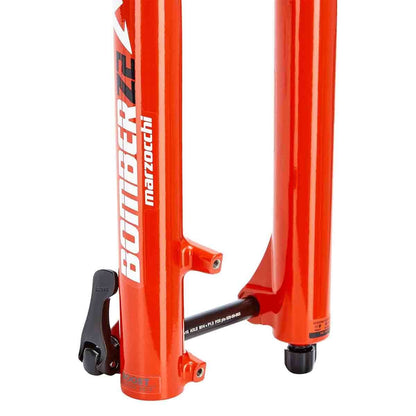 Forcella MARZOCCHI BOMBER Z2 27,5" Rail Sweep-Adj Asse 15 mm Boost Offset 44 mm Rosso