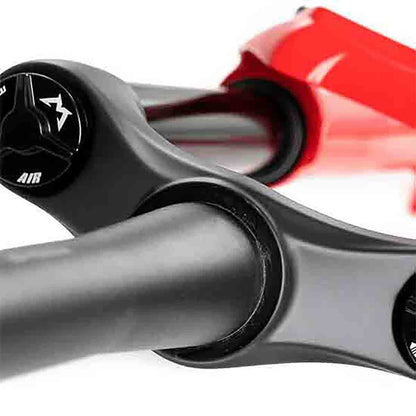 Forcella MARZOCCHI BOMBER Z2 27,5" Rail Sweep-Adj Asse 15 mm Boost Offset 44 mm Rosso