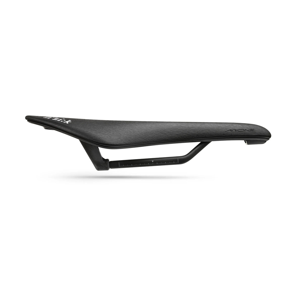 Sella FIZIK VENTO ARIONE R1 Light 135 mm Binari Carbonio
