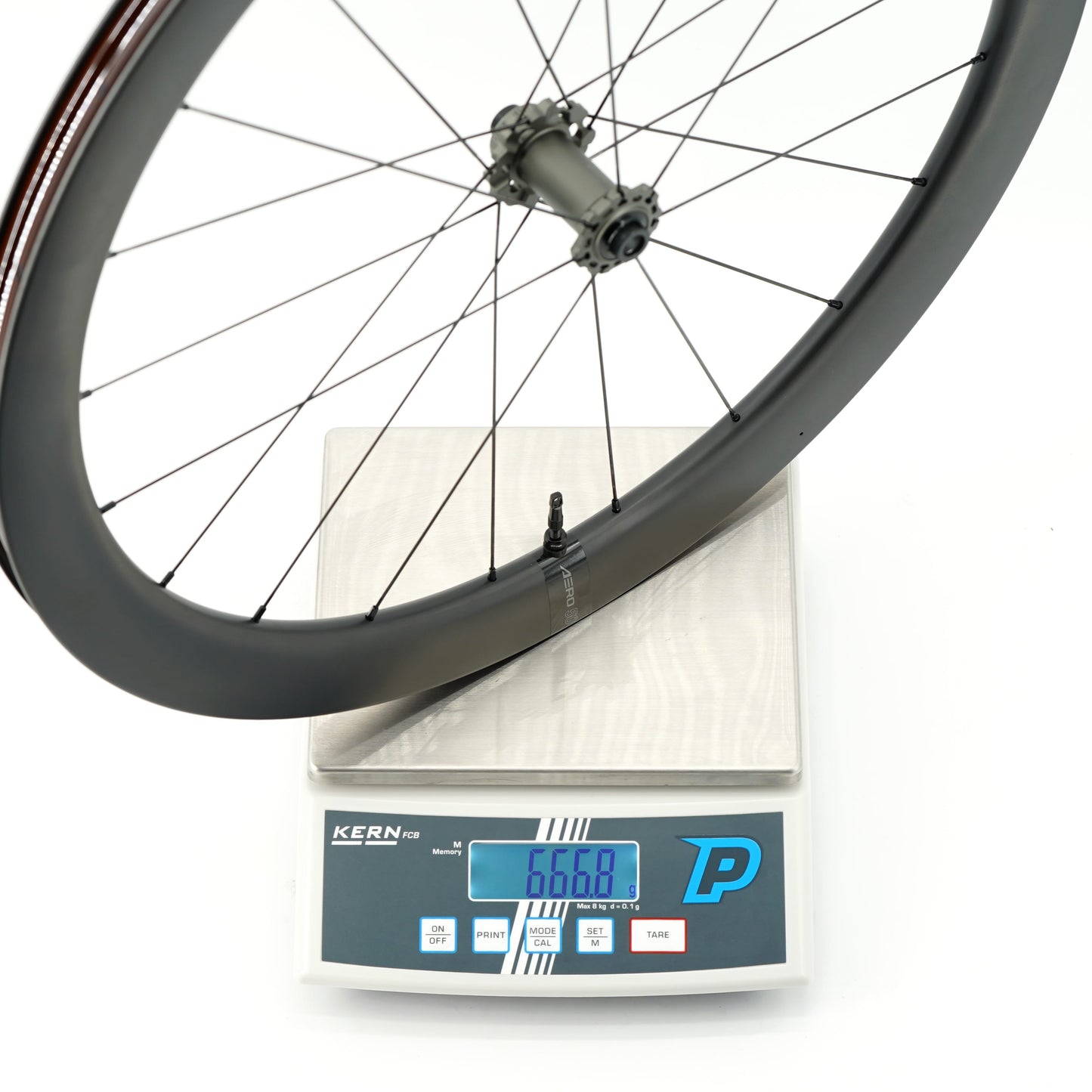 Coppia di ruote SCOM AERO 50-62 Tubeless Ready (bloccaggio centrale)