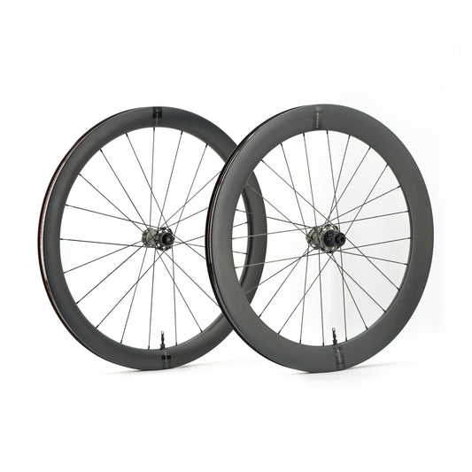 Coppia di ruote SCOM AERO 50-62 Tubeless Ready (bloccaggio centrale)