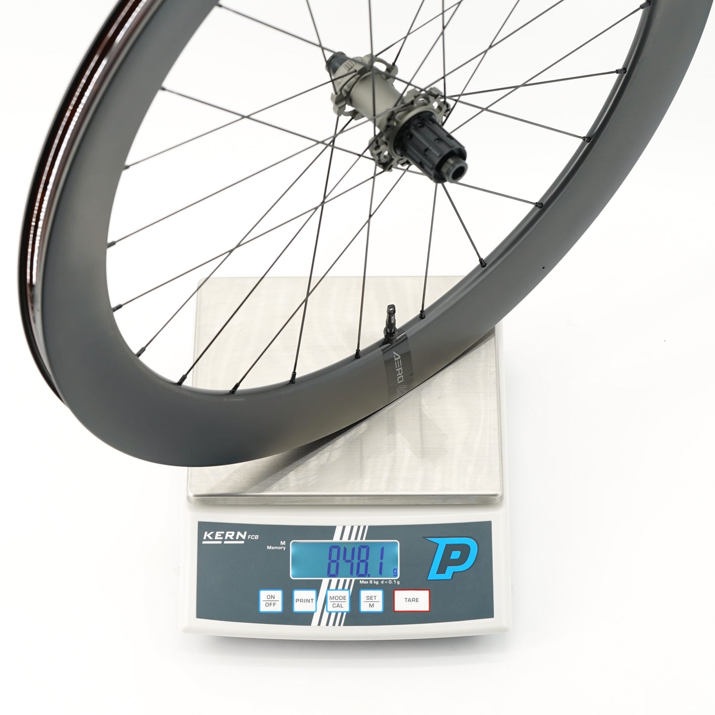 Coppia di ruote SCOM AERO 50-62 Tubeless Ready (bloccaggio centrale)