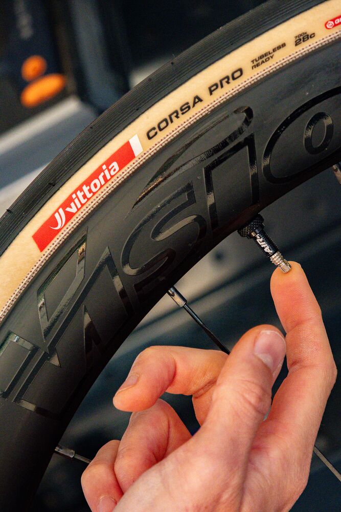 Schiuma antipizzicamento VITTORIA AIR-LINER LIGHT ROAD 700x28-30