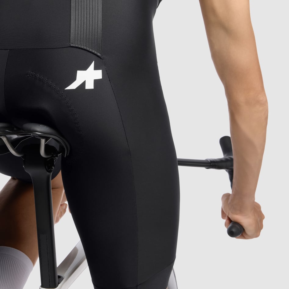 ASSOS MILLE GT S11 nero Bib Tight
