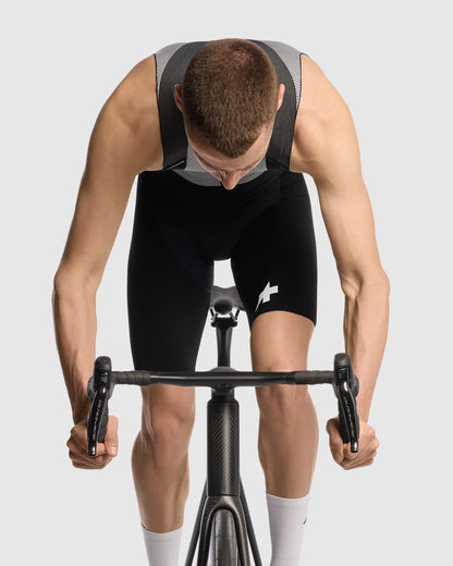 Salopette Corta con Bretelle ASSOS EQUIPE RSR BOLIDE S11 Nero