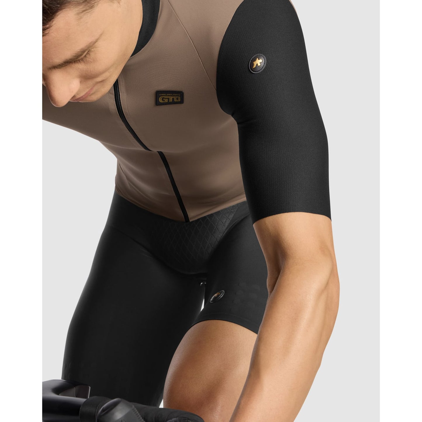 ASSOS EQUIPE RS S11 Maglia a maniche corte nero/beige