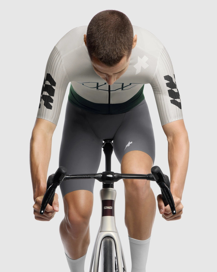 ASSOS EQUIPE RS S11 Maglia a maniche corte bianca con qualcosa da dire
