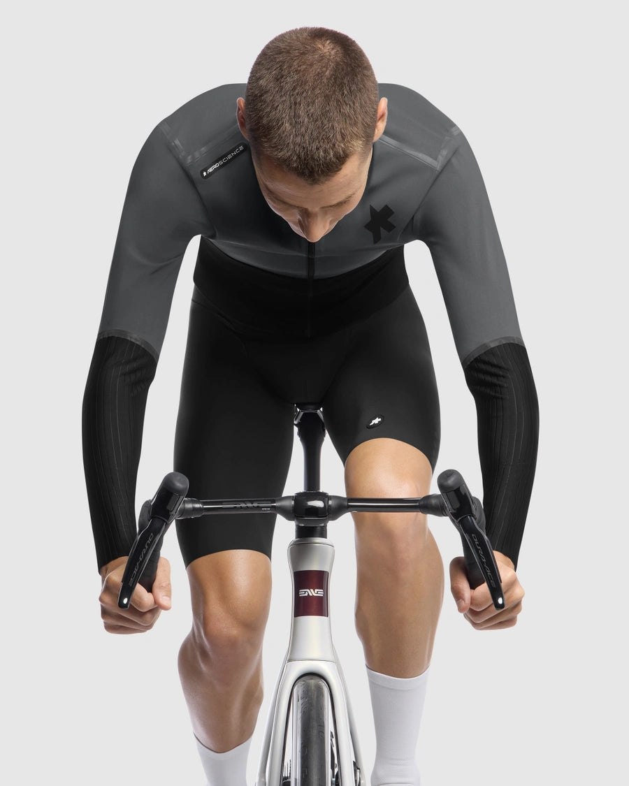 ASSOS EQUIPE RS ALLEYCAT S11 Giacca Grigio