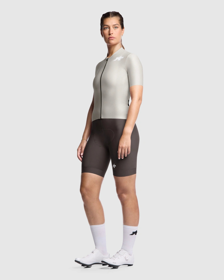 ASSOS UMA GT S11 EVO Maglia a maniche corte da donna Latte di mandorla