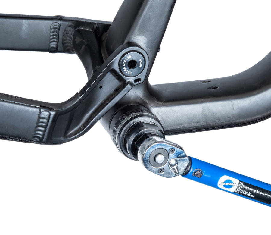 Park Tool BBT-179 serrato con una chiave dinamometrica