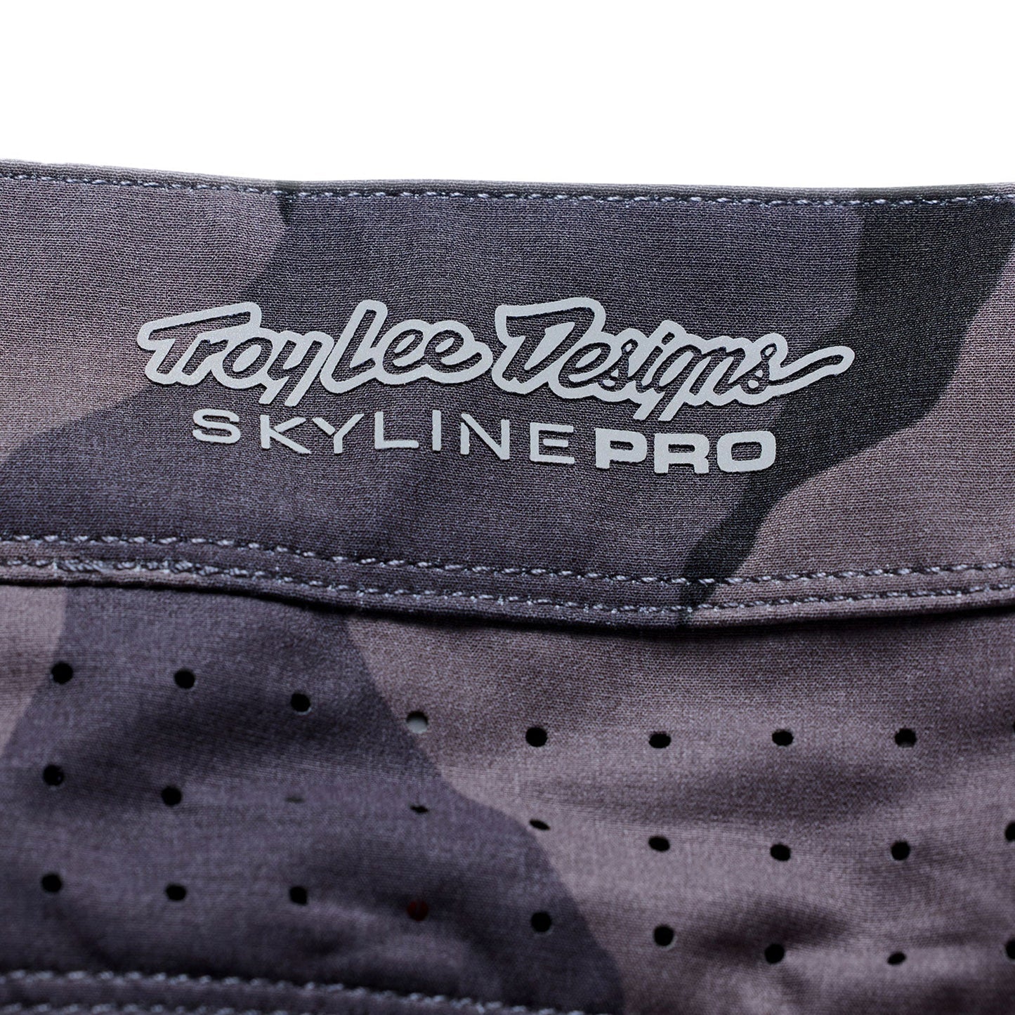 TROY LEE DESIGNS SKYLINE PRO FLOW CAMO Pantaloncini in carbonio con fodera BN3TH