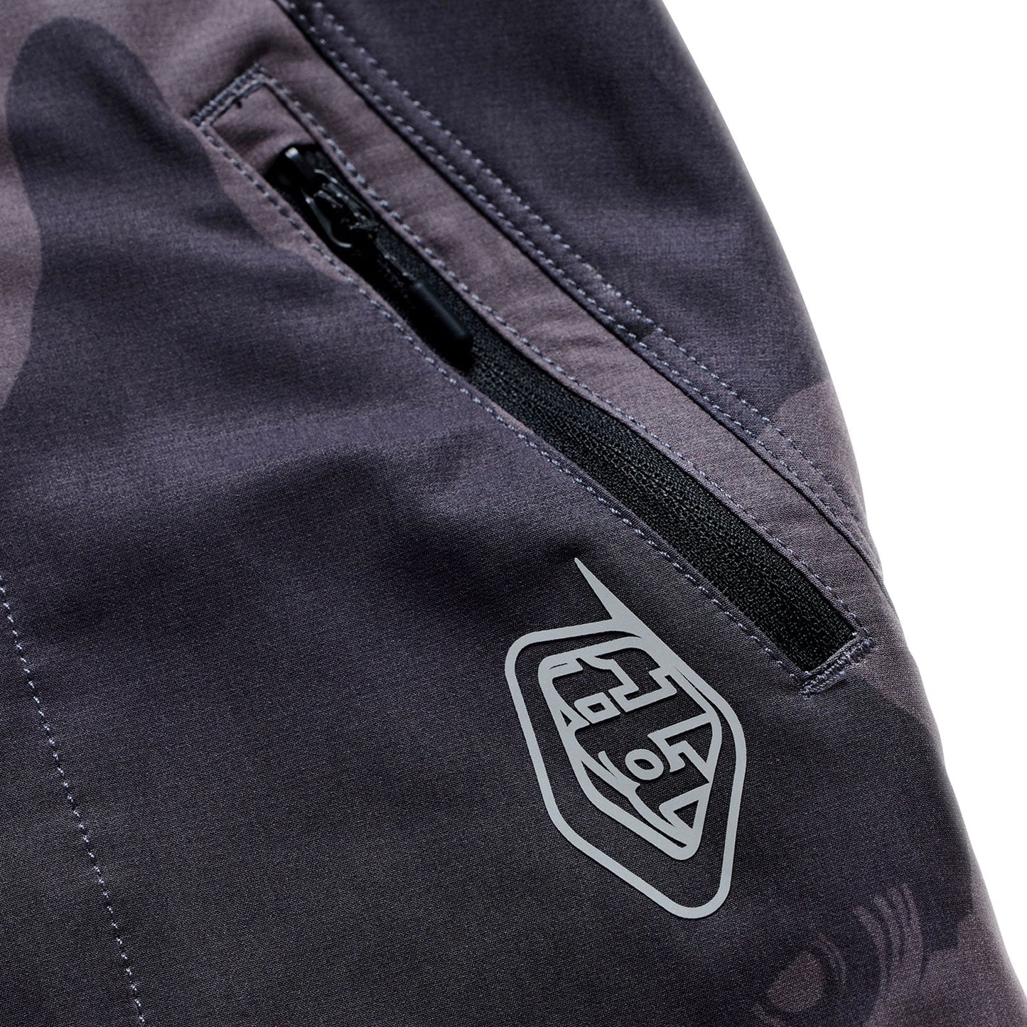 TROY LEE DESIGNS SKYLINE PRO FLOW CAMO Pantaloncini in carbonio con fodera BN3TH