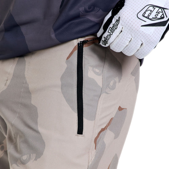 TROY LEE DESIGNS SKYLINE PRO FLOW CAMO Pantaloncini in pomice con fodera BN3TH