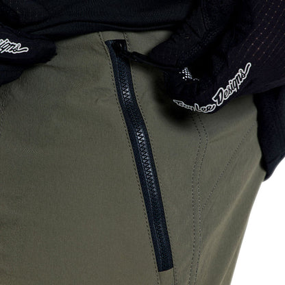 Short TROY LEE DESIGNS SKYLINE TRAIL con Liner Mono Kaki