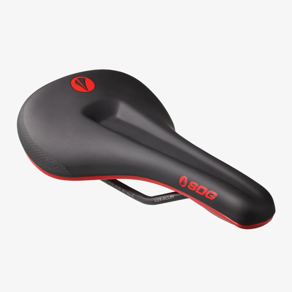 Sella SDG BEL-AIR V3 MAX Lux-Alloy Rails Nero/Rosso