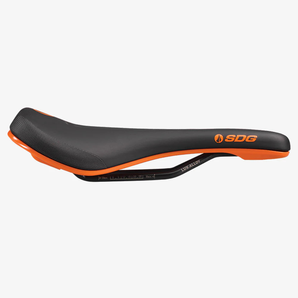 SDG BEL-AIR V3 MAX Sella Lux-Alloy Sella in lega Nero/Arancione