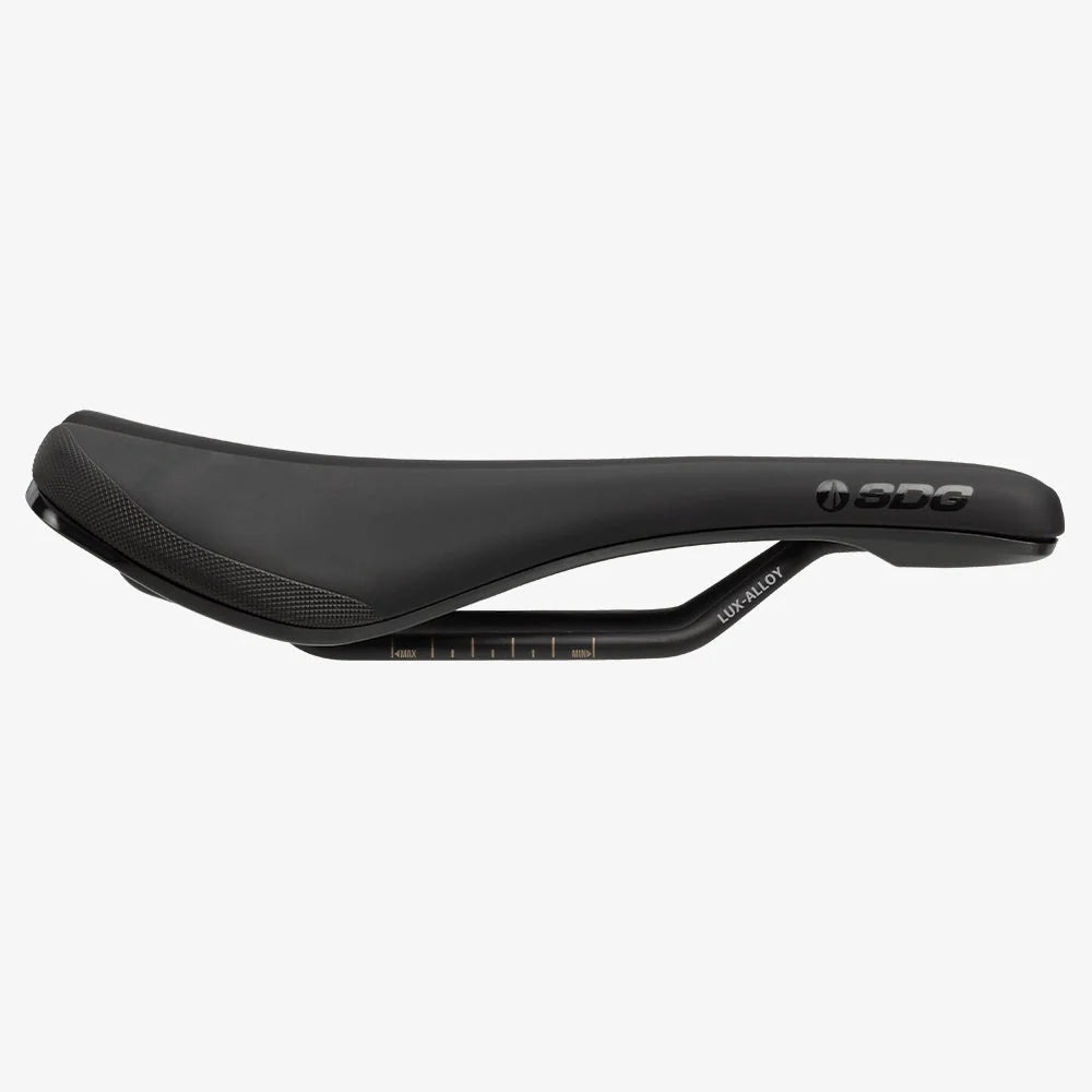 Sella SDG BEL-AIR V3 Air Foam con binari Lux-Alloy nera