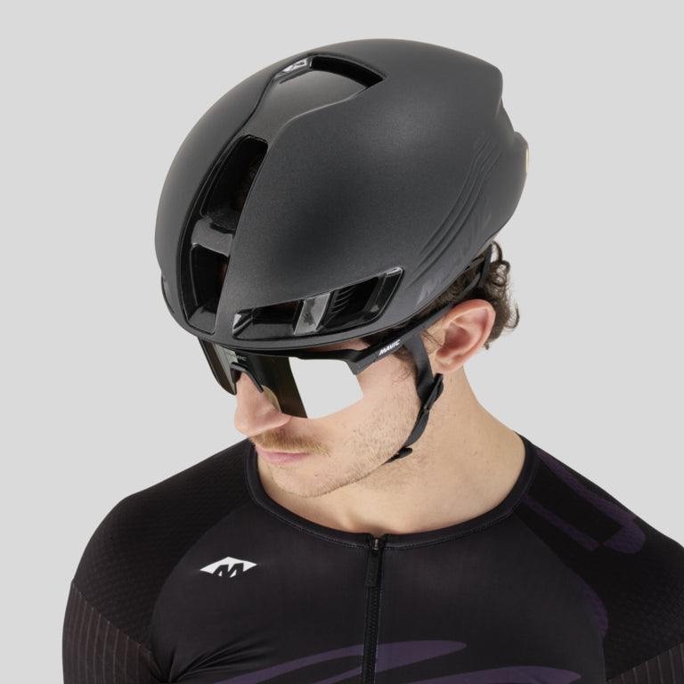 Casco da strada MAVIC COMETE ULTIMATE nero