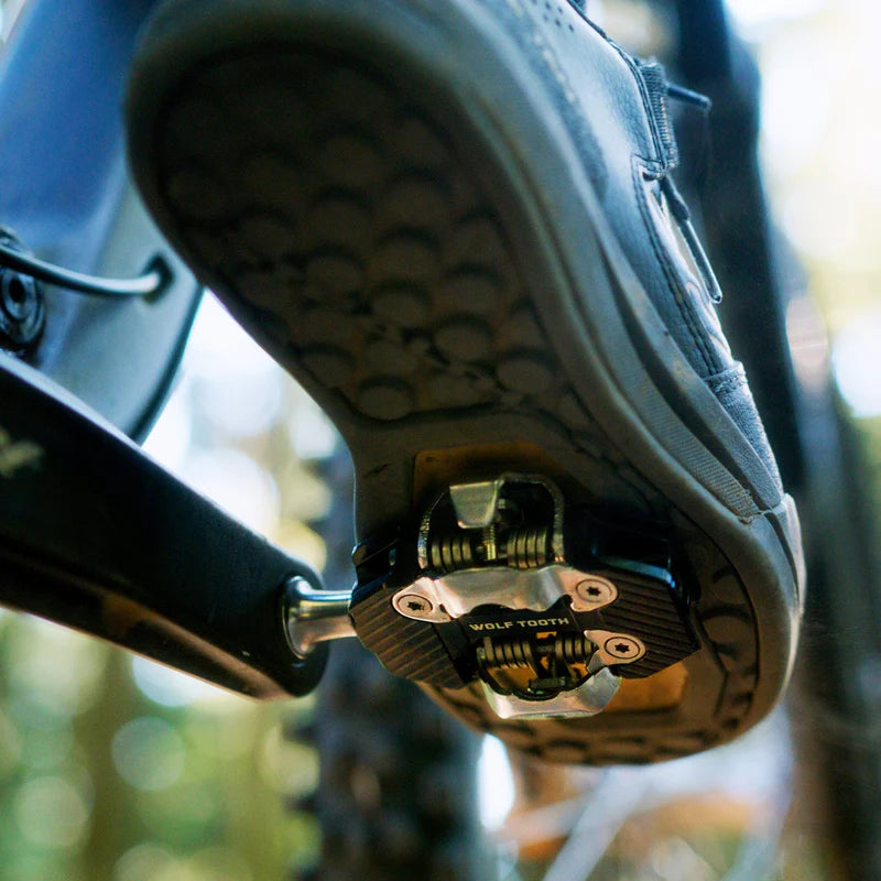 Pedali WOLF TOOTH CTRL TRAIL PERFORMANCE Clipless Argento
