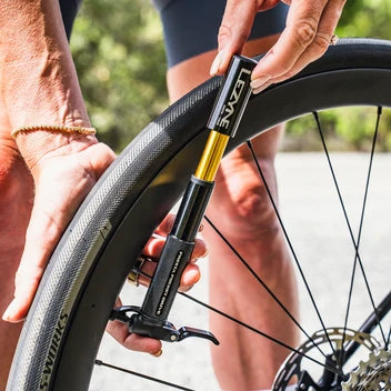 Pompa a mano LEZYNE PRESTA POCKET DRIVE nera