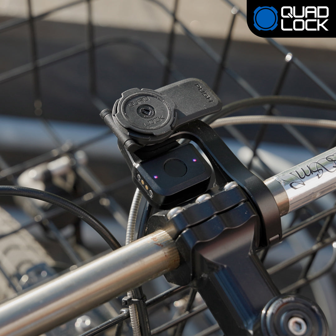 Allarme e localizzatore per bici QUADLOCK BIKE ALARM & FINDER montato su una bici