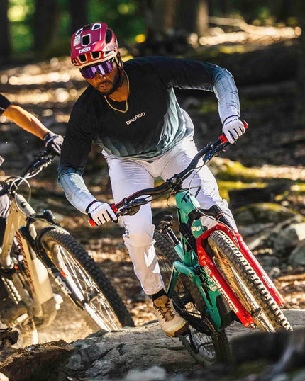 DHARCO RACE Maglia a maniche lunghe MIDNIGHT PRISM Verde