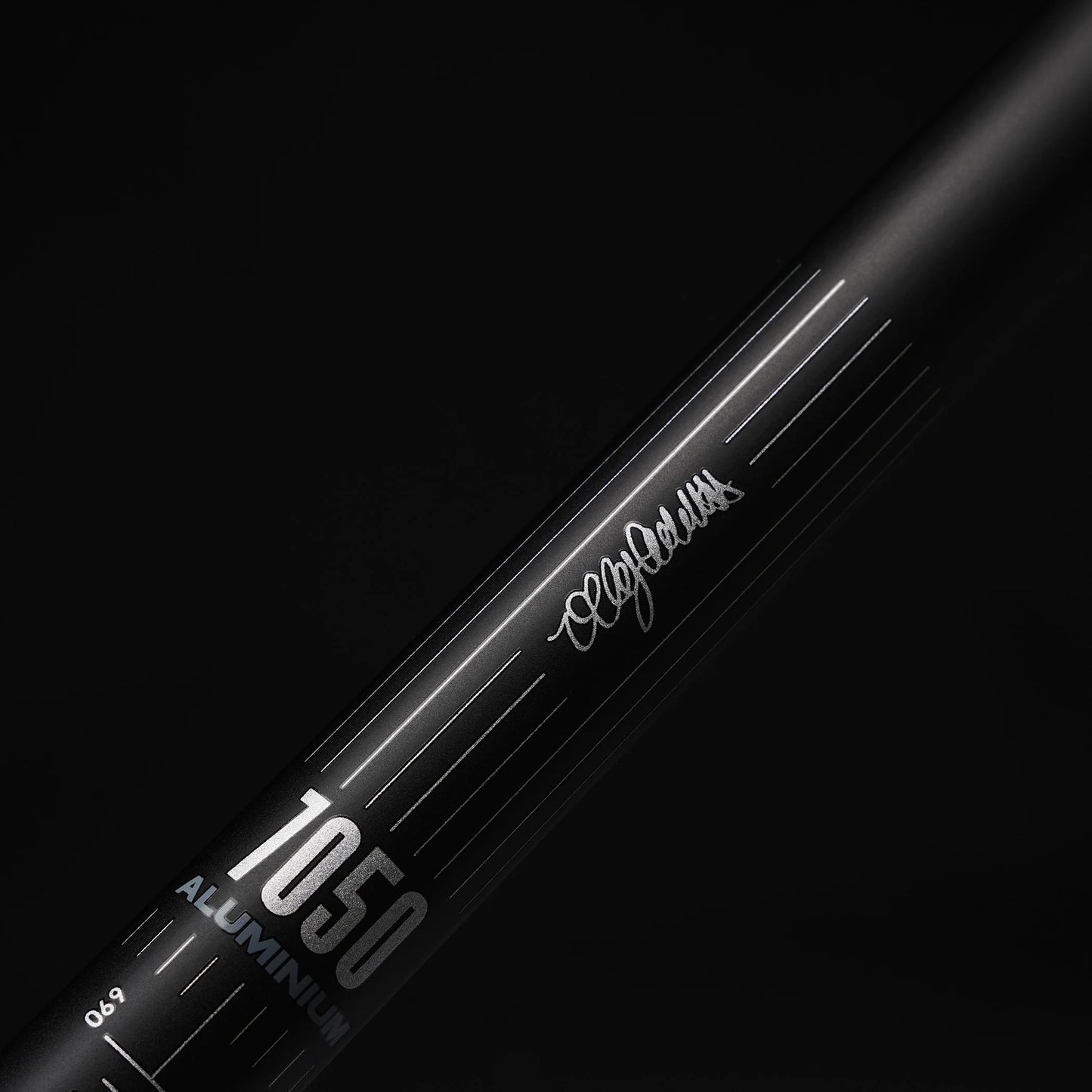 DMR 800 VIBROCORE Rise 65mm 780mm Manubrio nero