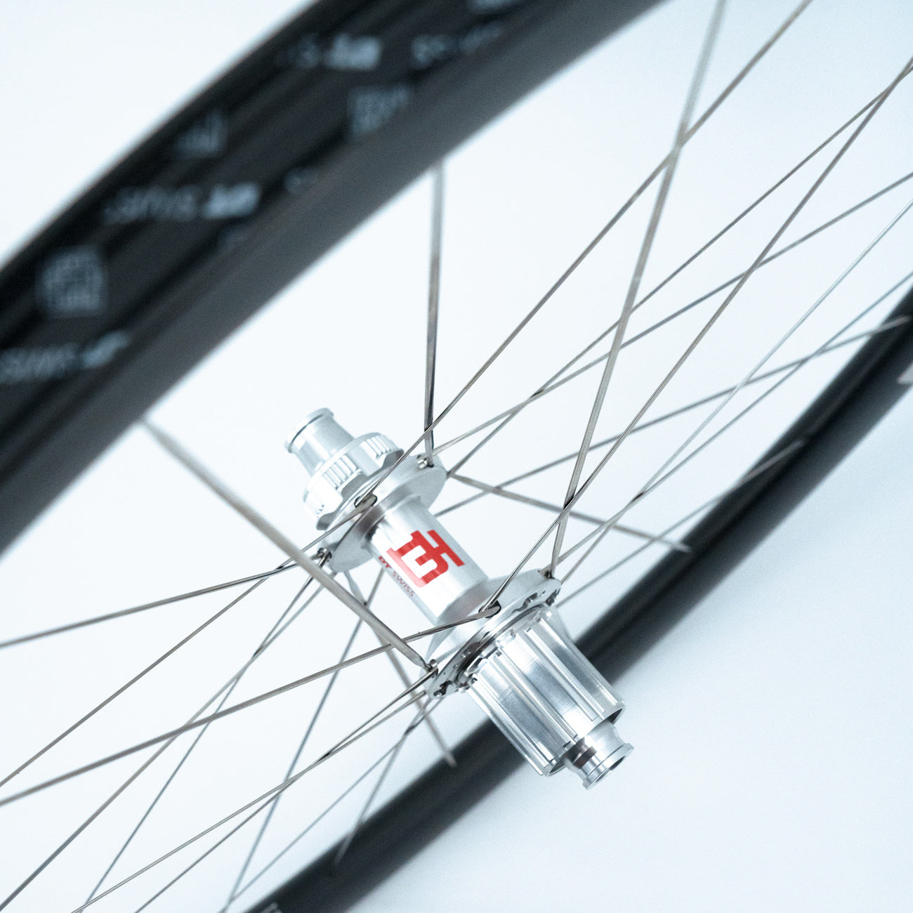 DT SWISS ARC 1100 DICUT 38 DISC Tre Decenni (Centerlock) - Edizione Limitata