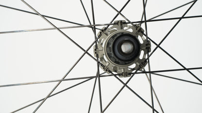 Coppia di Ruote SCOM AERO 40 Tubeless Ready (Center Lock)
