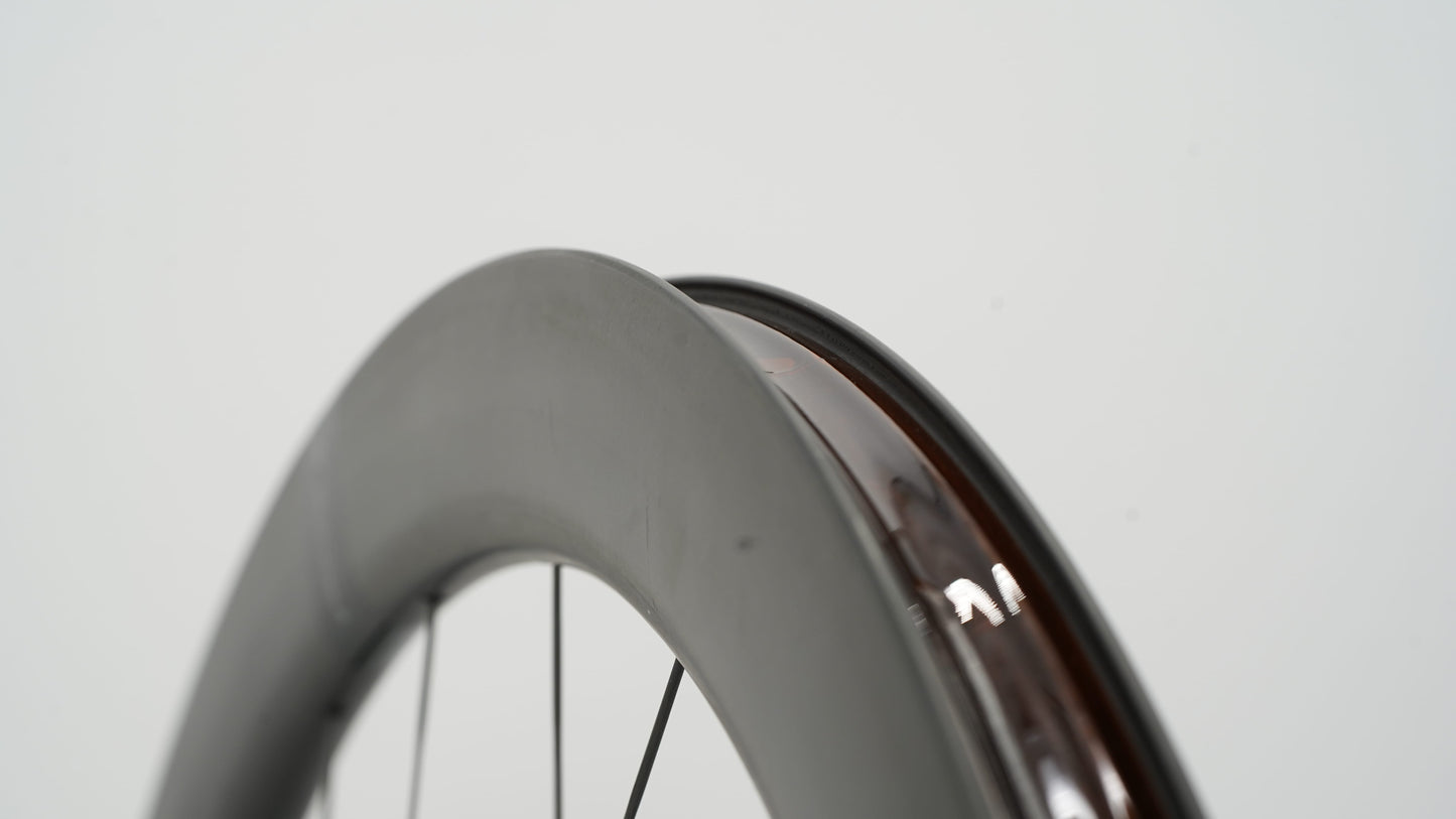 Coppia di ruote SCOM ULTRA + Tubeless Ready (bloccaggio centrale)