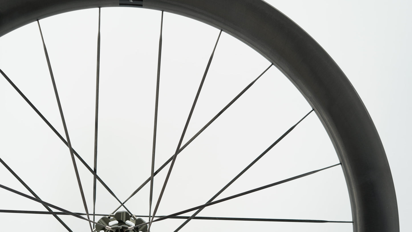 Coppia di ruote SCOM ULTRA + Tubeless Ready (bloccaggio centrale)