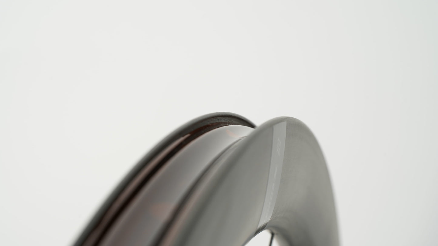 Coppia di ruote SCOM ULTRA + Tubeless Ready (bloccaggio centrale)