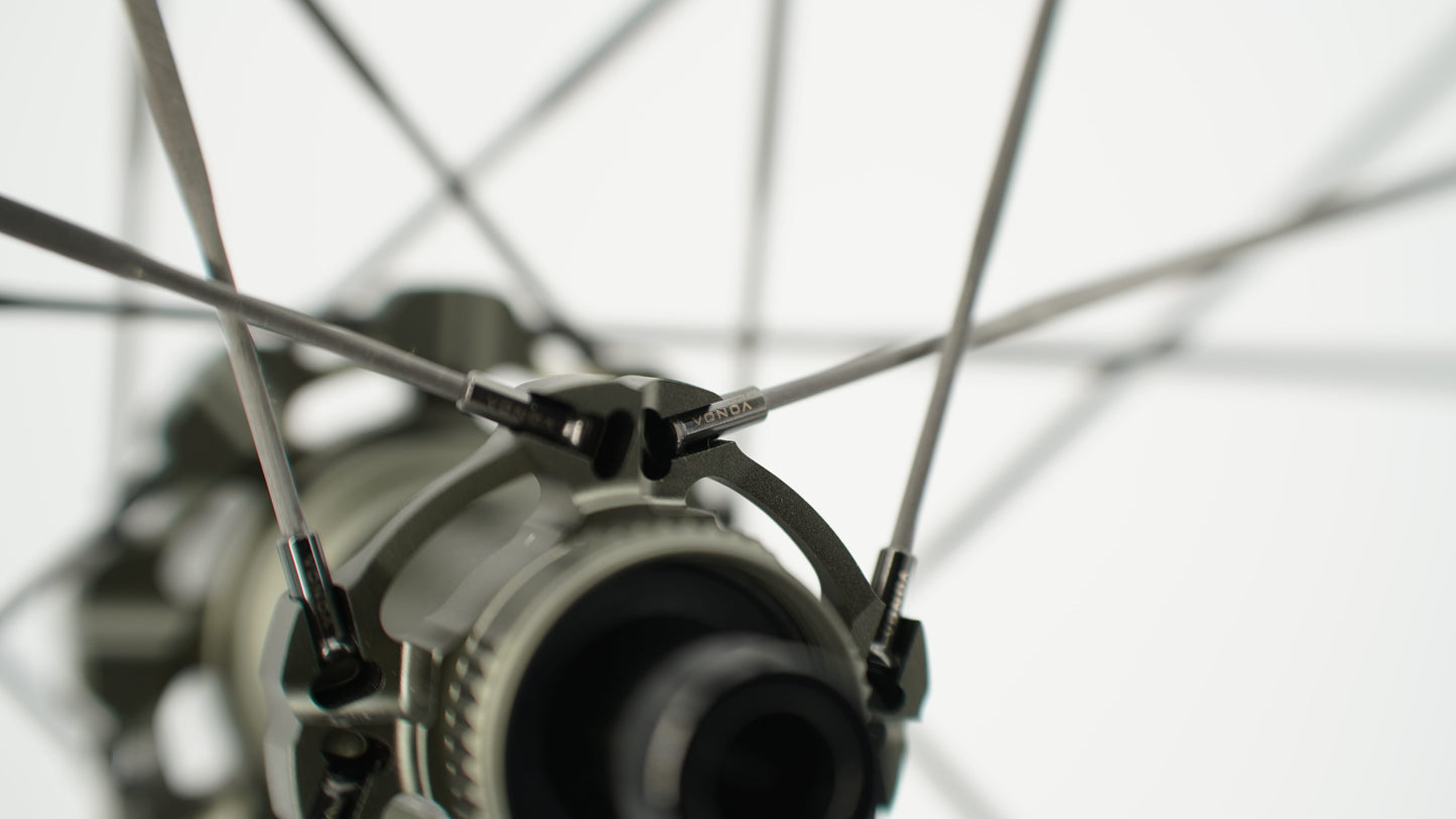 Coppia di ruote SCOM ULTRA Tubeless Ready (bloccaggio centrale)