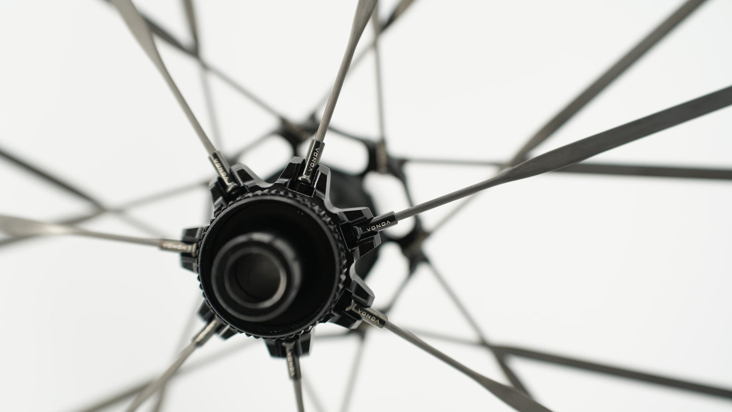 Coppia di ruote SCOM RACE Tubeless Ready (bloccaggio centrale)