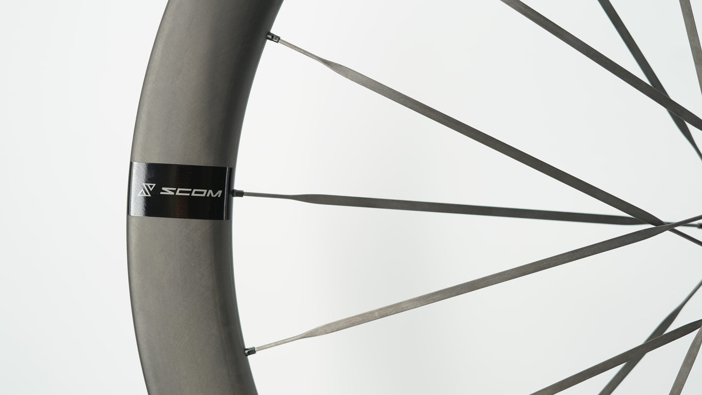 Coppia di ruote SCOM RACE Tubeless Ready (bloccaggio centrale)