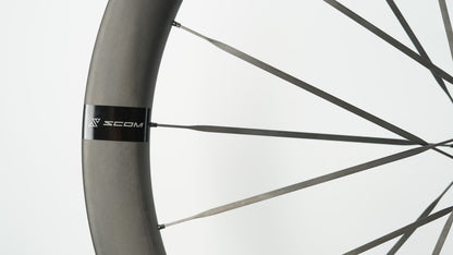 Coppia di Ruote SCOM RACE Tubeless Ready (Center Lock)