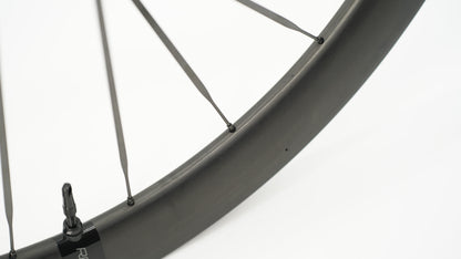 Coppia di Ruote SCOM RACE Tubeless Ready (Center Lock)