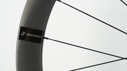 Coppia di Ruote SCOM EVO 50 Tubeless Ready (Center Lock)