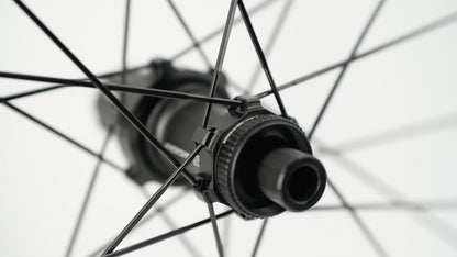 Coppia di Ruote SCOM CORSA 45 Tubeless Ready (Center Lock)