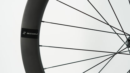 Paio di Ruote SCOM CORSA 60 Tubeless Ready (Center Lock)