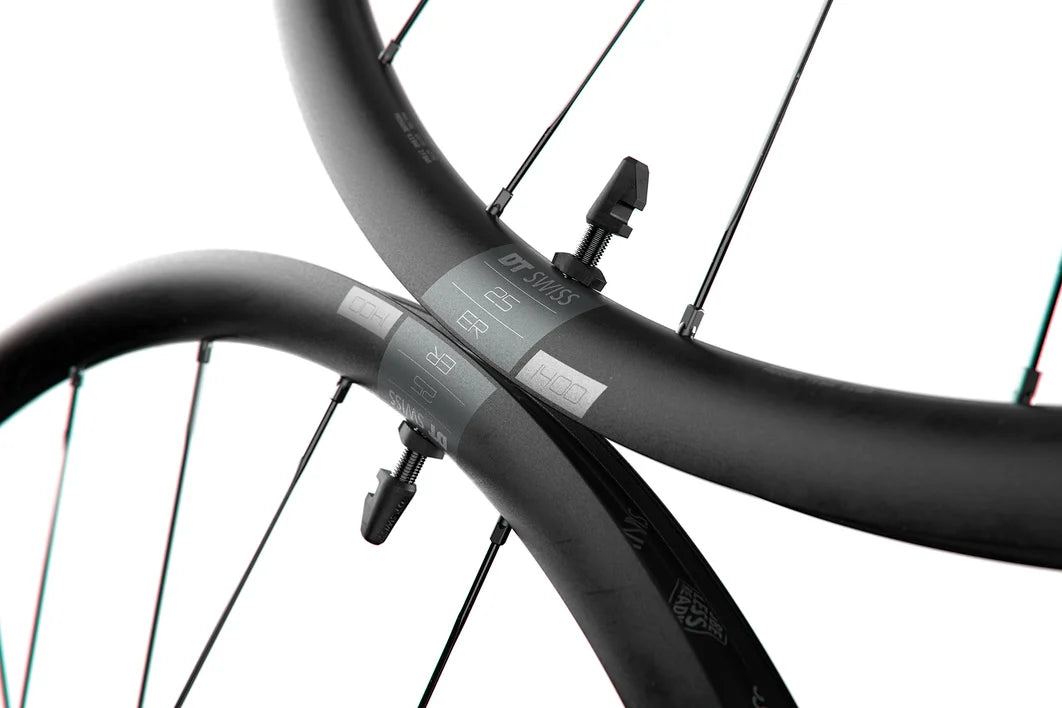 Ruota anteriore DT SWISS ER 1400 DICUT 25 DISC Tubeless Ready (Center Lock)