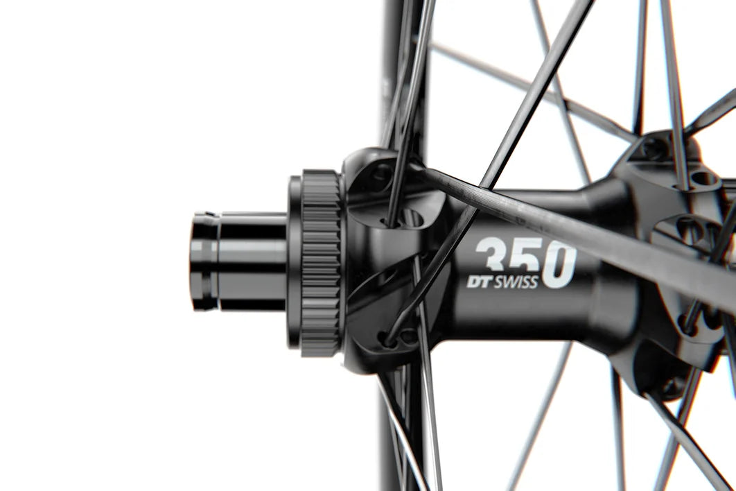 Ruota posteriore DT SWISS PR 1600 SPLINE 23 DIC Tubeless Ready (Center Lock)