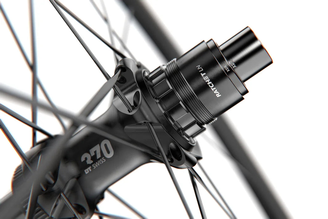 Ruota posteriore DT SWISS P 1800 SPLINE 23 DIC Tubeless Ready (Center Lock)
