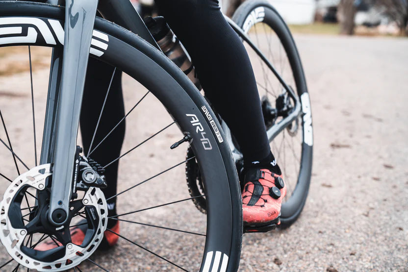 ENVE AR40 ruota anteriore Tubeless Ready (Center Lock)