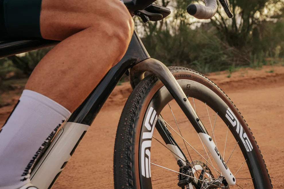 Coppia di ruote ENVE G SES 4.5 Tubeless Ready (Center Lock) nero/bianco