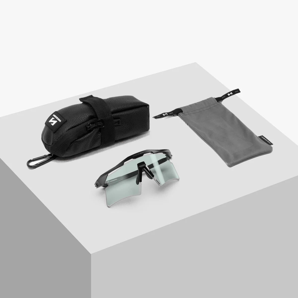 SCICON AEROSHADE 2.0 TITANIUM Occhiali Nero Opaco Blu Verde Lente Fotocromatica
