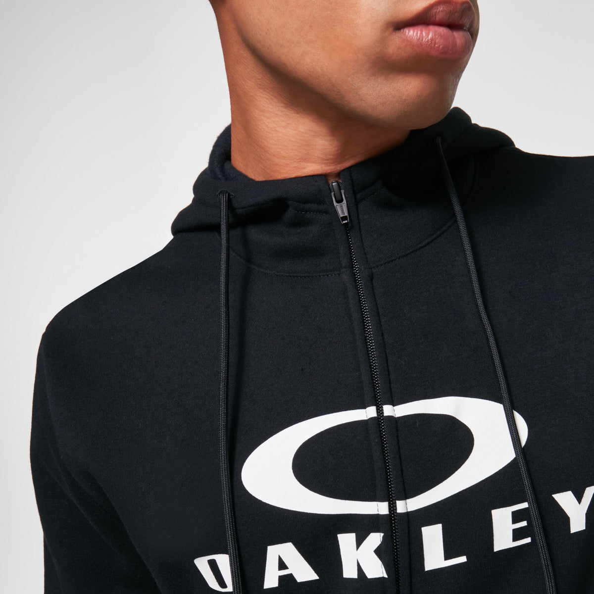 Felpa con Cappuccio OAKLEY BARK FZ HOODIE 2.0 Nero/Bianco