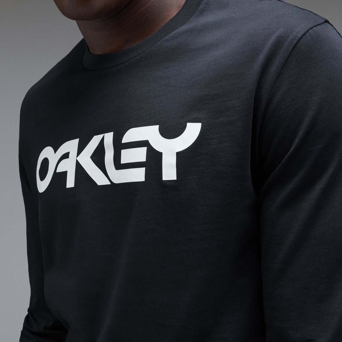 T-Shirt OAKLEY MARK II TEE 2.0 Maniche Lunghe Nero/Bianco