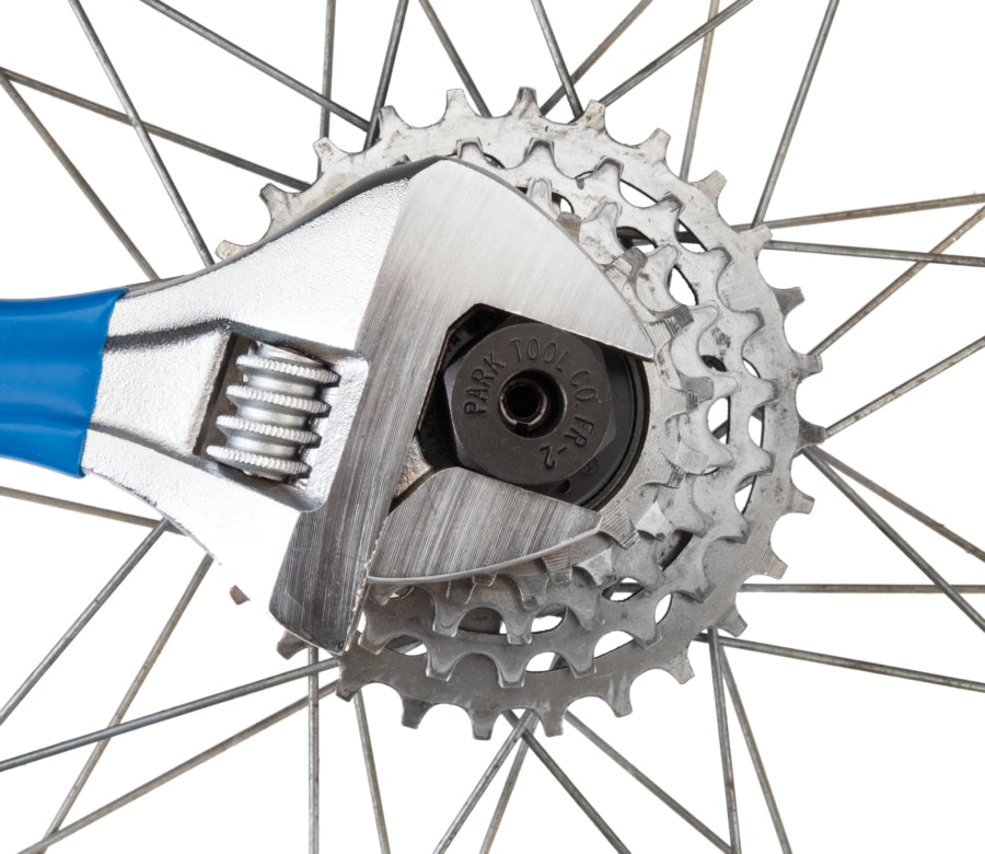 Park Tool FR-2 azionato con una chiave inglese